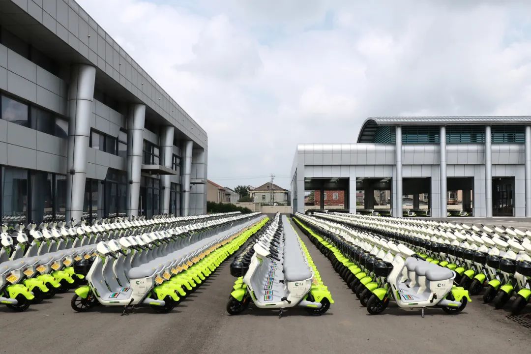 剛出廠的共享電動車 剛出廠的共享電動車